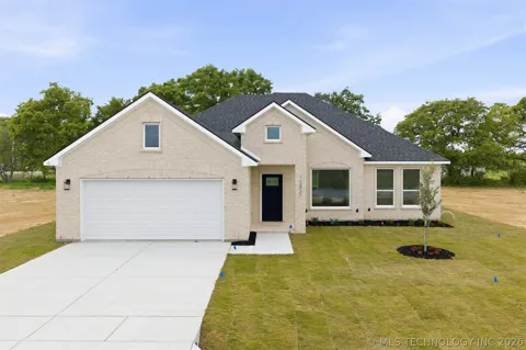 12837 Post Oak Circle