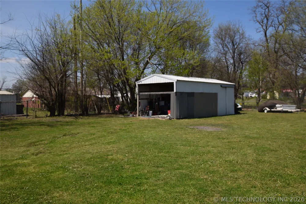 1 W Pine Street Stilwell, OK 74960