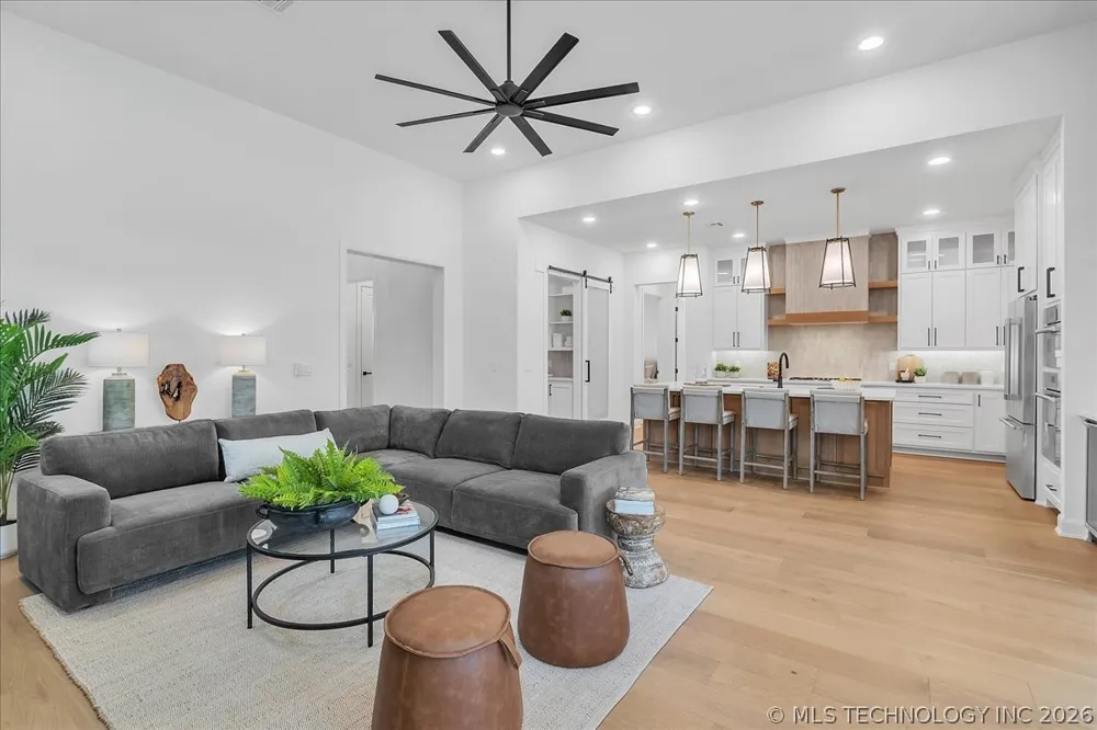 1223 71st Place Broken Arrow, OK 74014