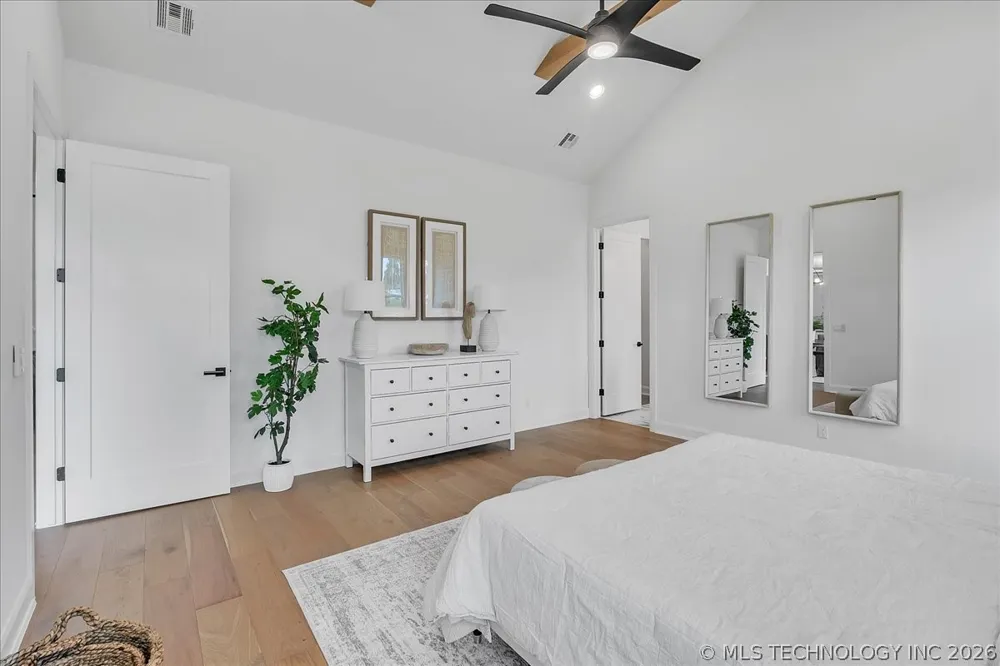 1223 71st Place Broken Arrow, OK 74014