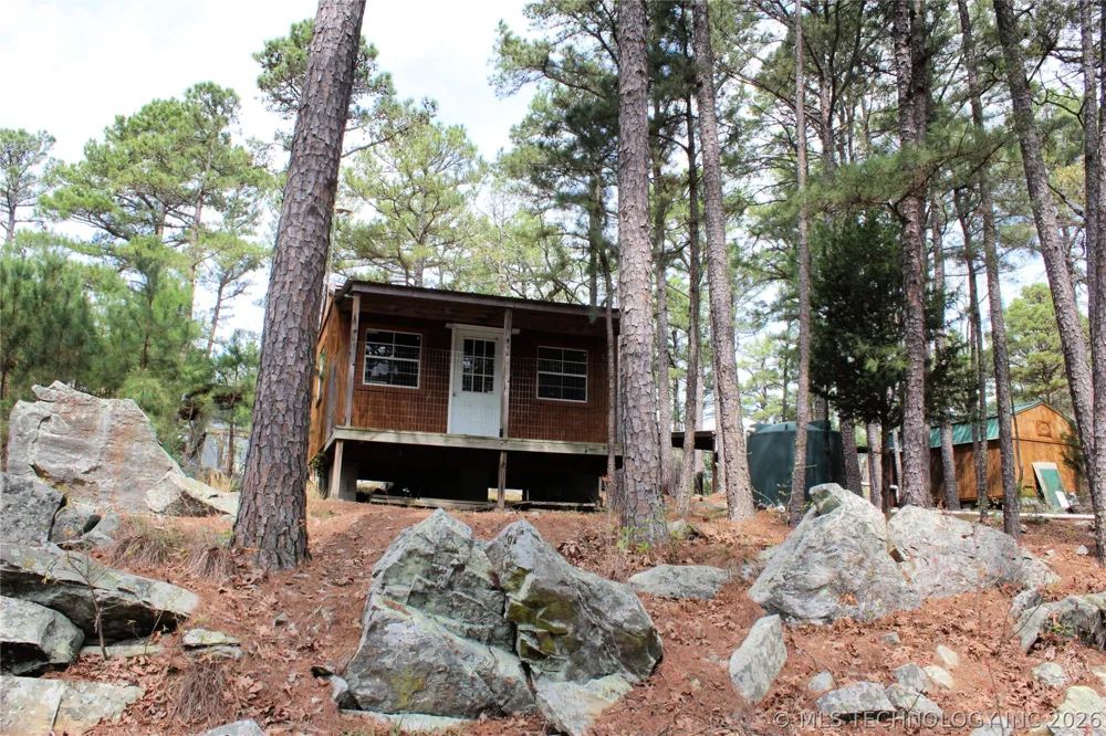 15 Autumn Trail Daisy, OK 74540