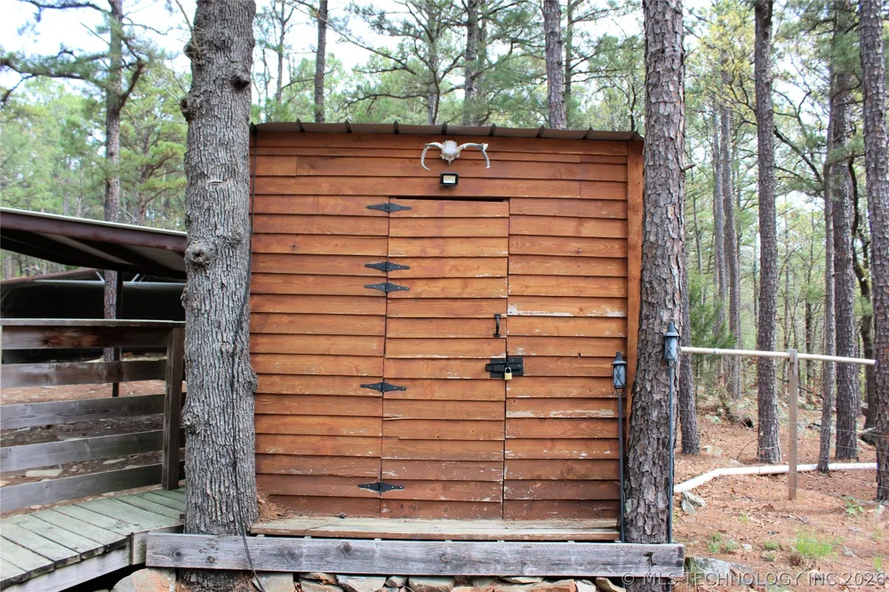 15 Autumn Trail Daisy, OK 74540