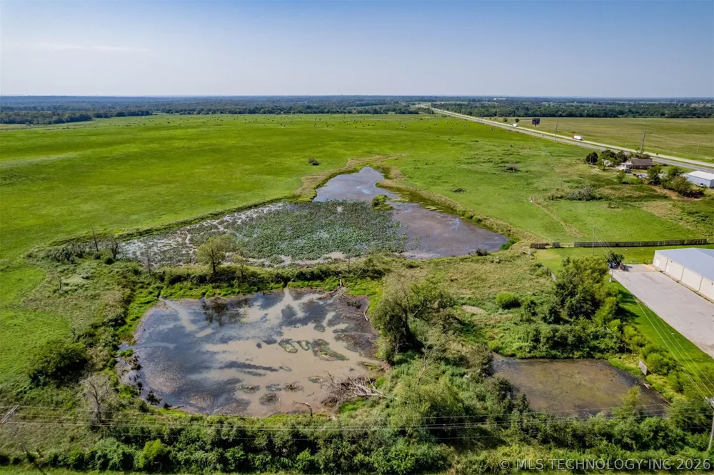 1 White Horn Cove Road Wagoner, OK 74467