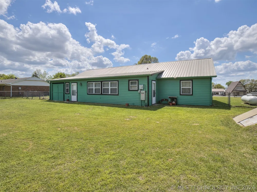 115907 S 4197 Checotah, OK 74426