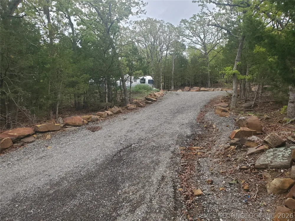 621 Deep Cove Drive Cleveland, OK 74020