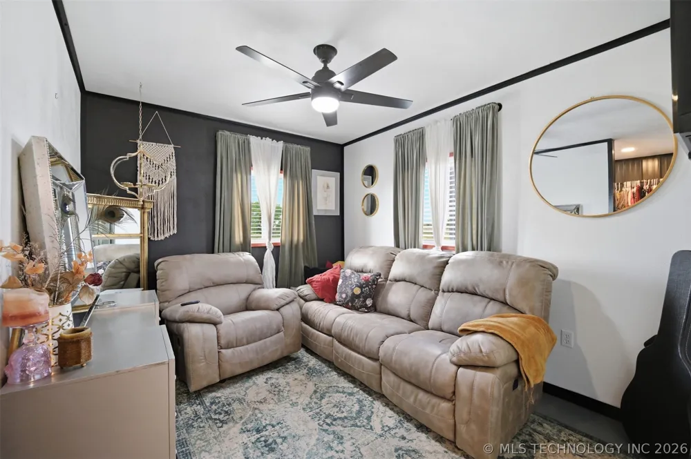 7049 Sunshine Davis, OK 73030