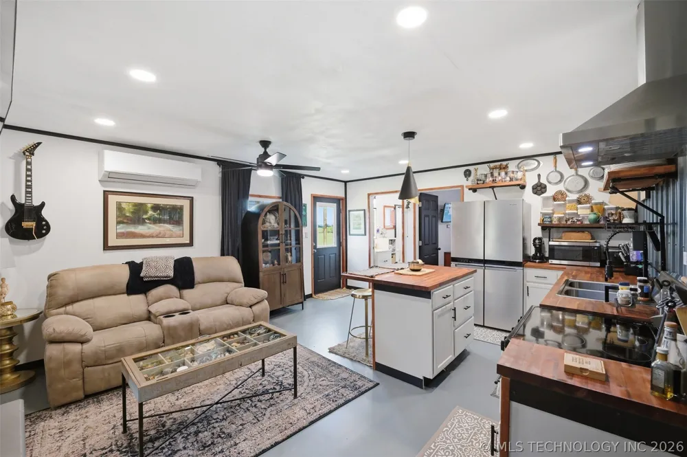 7049 Sunshine Davis, OK 73030