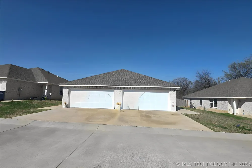 1908 Mulberry Street Wagoner, OK 74467