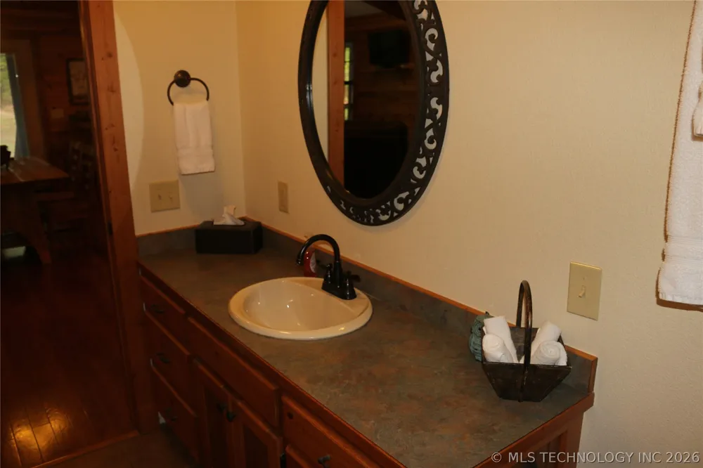 496 WYR 56746 ROAD Broken Bow, OK 74728