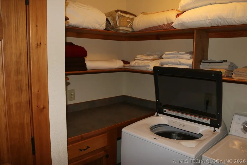 496 WYR 56746 ROAD Broken Bow, OK 74728