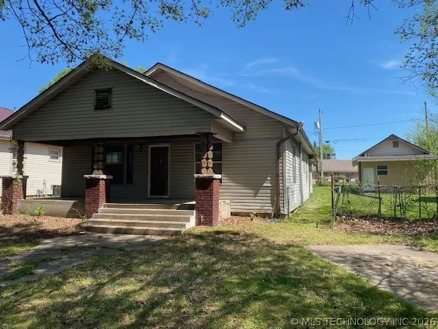 208 P STREET