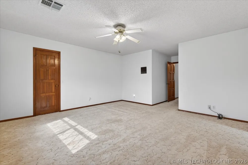 2550 Regency Road Bartlesville, OK 74006