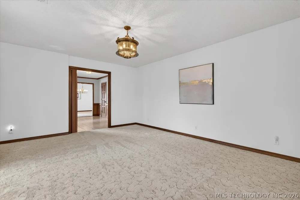 2550 Regency Road Bartlesville, OK 74006