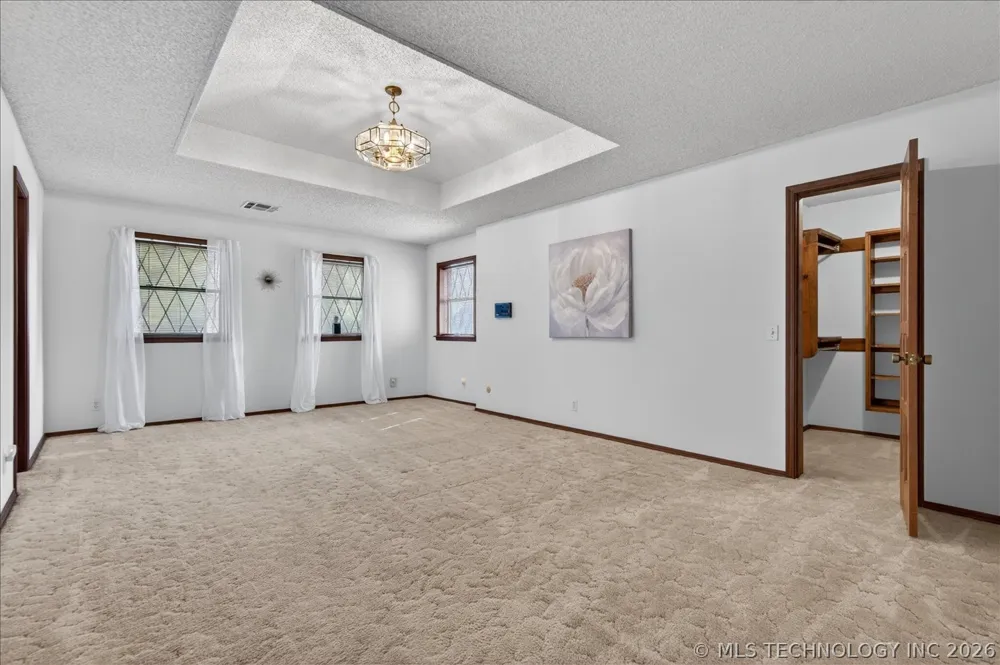 2550 Regency Road Bartlesville, OK 74006