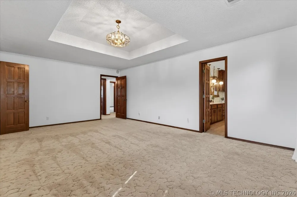 2550 Regency Road Bartlesville, OK 74006