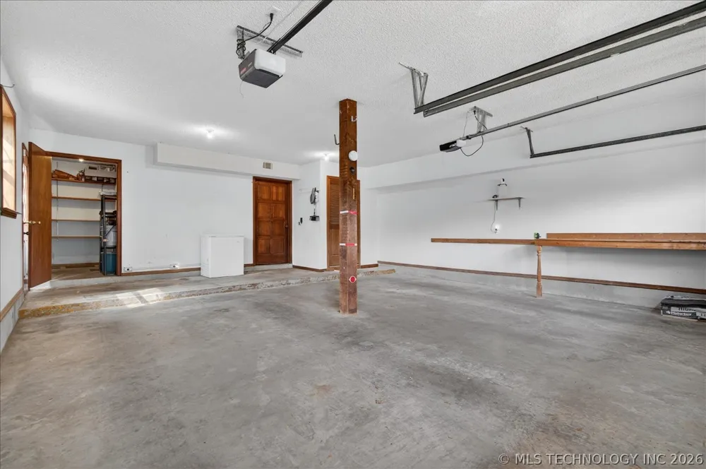 2550 Regency Road Bartlesville, OK 74006