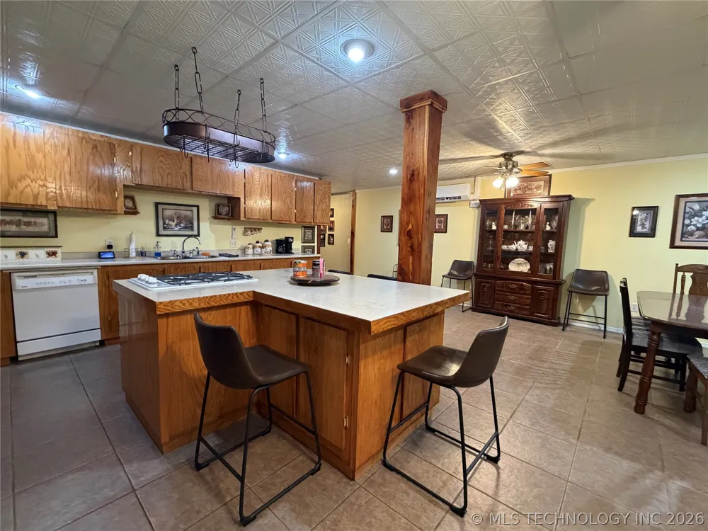 6538 NE 110th Red Oak, OK 74563