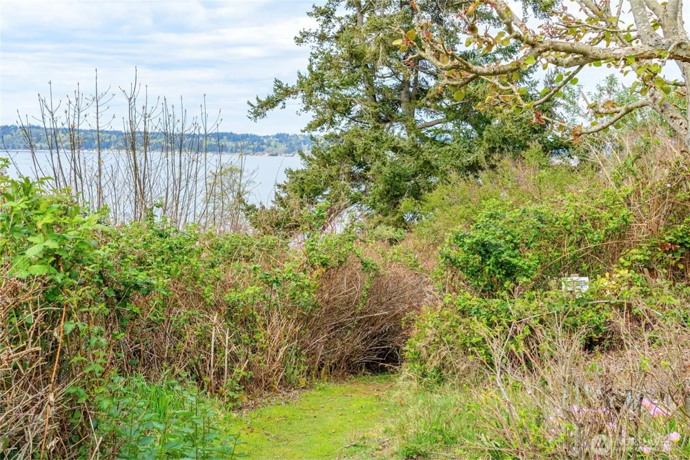 0 Lot 19 Sahalee Court Clinton, WA 98236