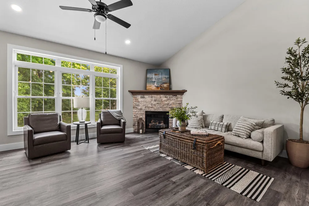 235 Auseon Court Hillsdale City, MI 49242
