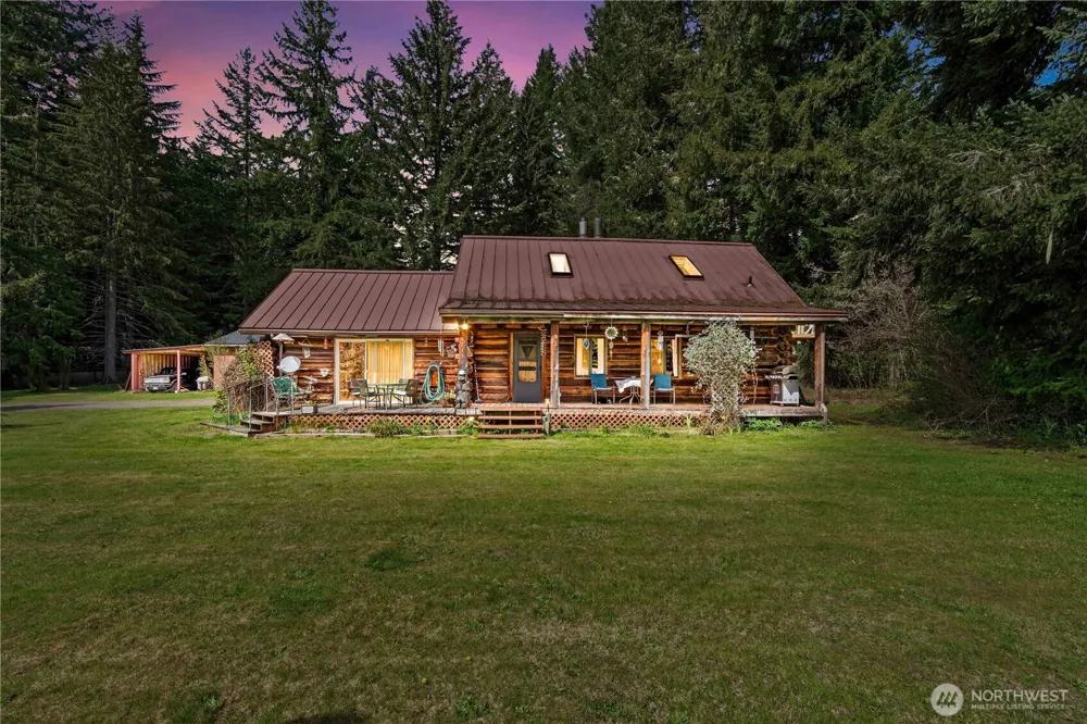 54715 278th Avenue E Ashford, WA 98304