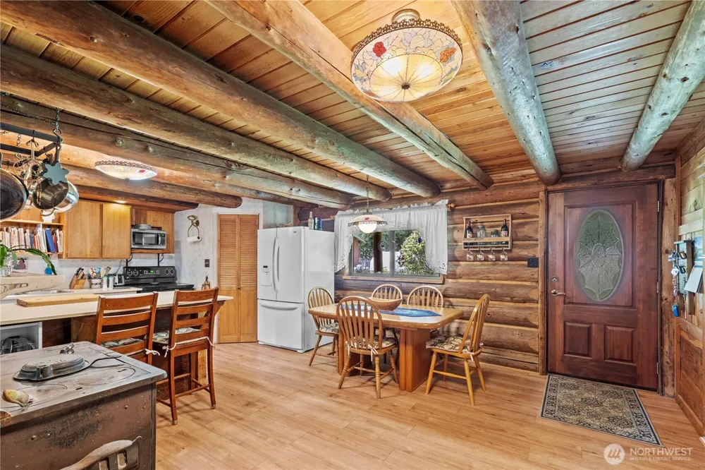 54715 278th Avenue E Ashford, WA 98304