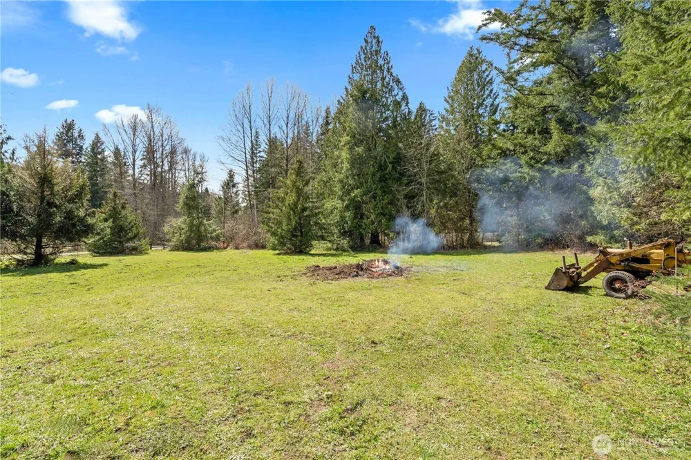 54715 278th Avenue E Ashford, WA 98304