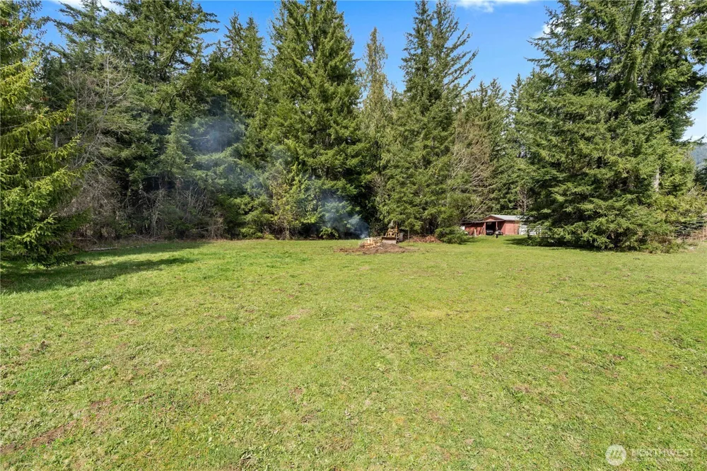 54715 278th Avenue E Ashford, WA 98304