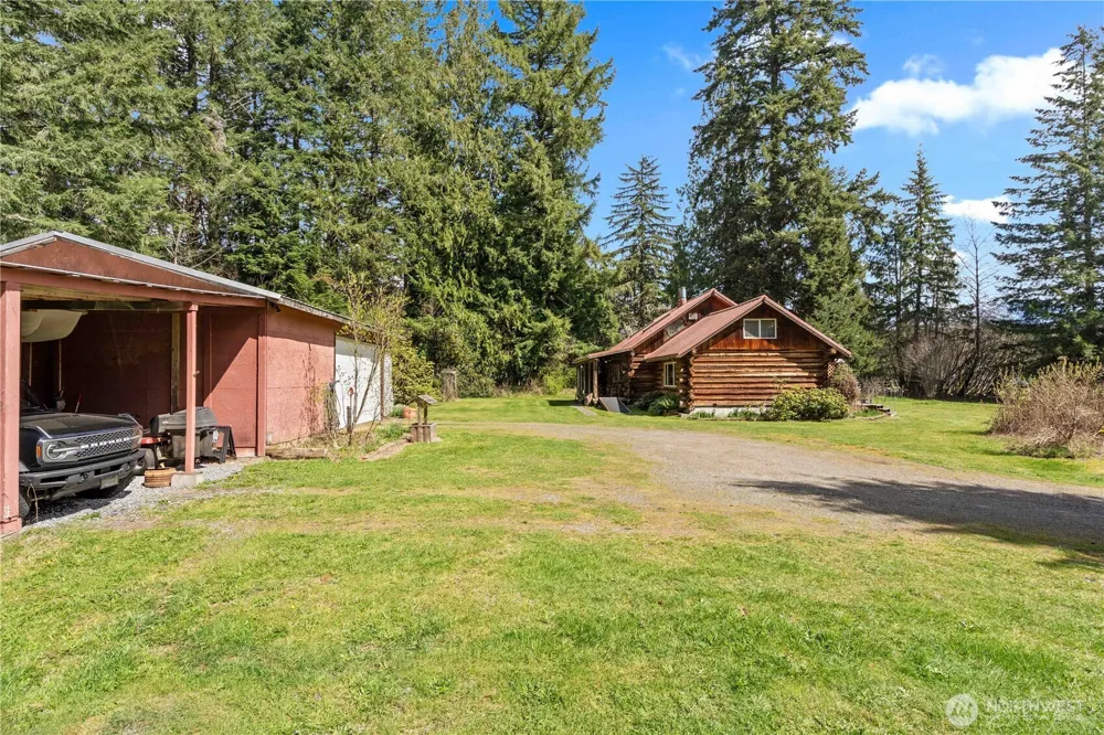 54715 278th Avenue E Ashford, WA 98304