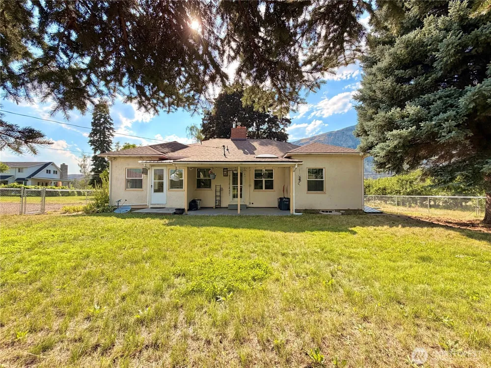 31644 Hwy 97 Tonasket, WA 98855