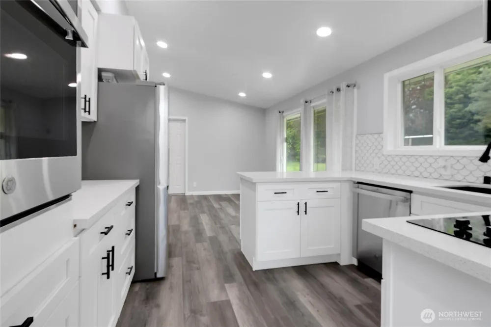 10524 43rd Street Ct E Edgewood, WA 98372
