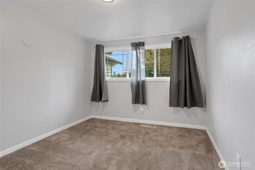 10524 43rd Street Ct E Edgewood, WA 98372