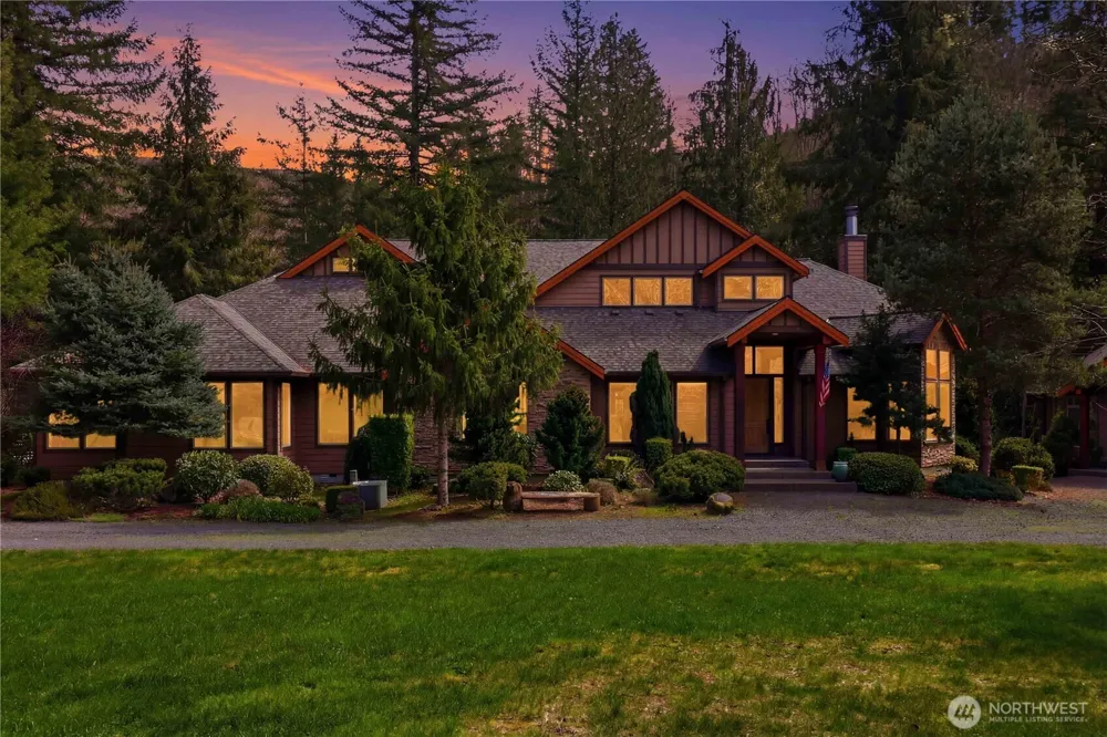 125 Royal Coachman Lane Kalama, WA 98625