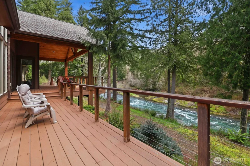 125 Royal Coachman Lane Kalama, WA 98625