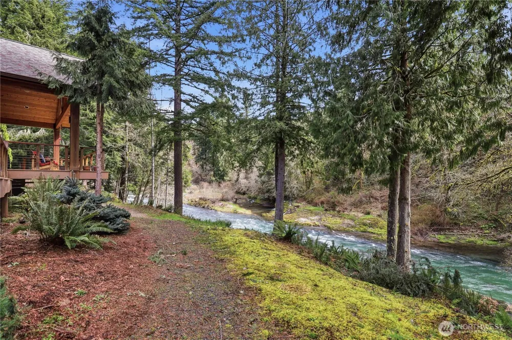 125 Royal Coachman Lane Kalama, WA 98625