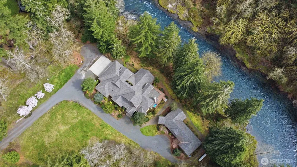 125 Royal Coachman Lane Kalama, WA 98625