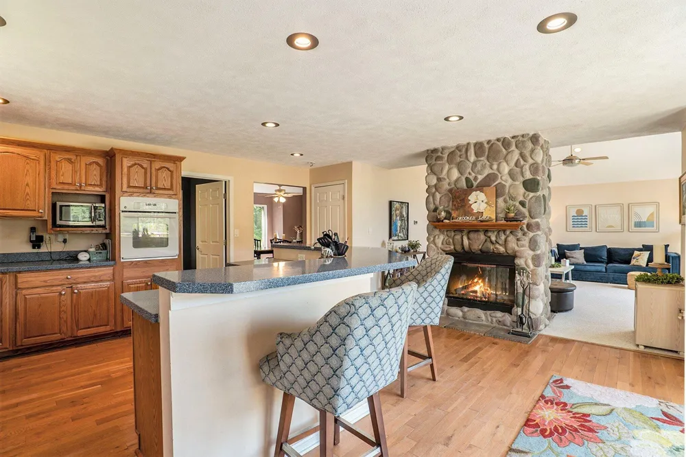 7805 Cougar Drive Prairieville Township, MI 49046