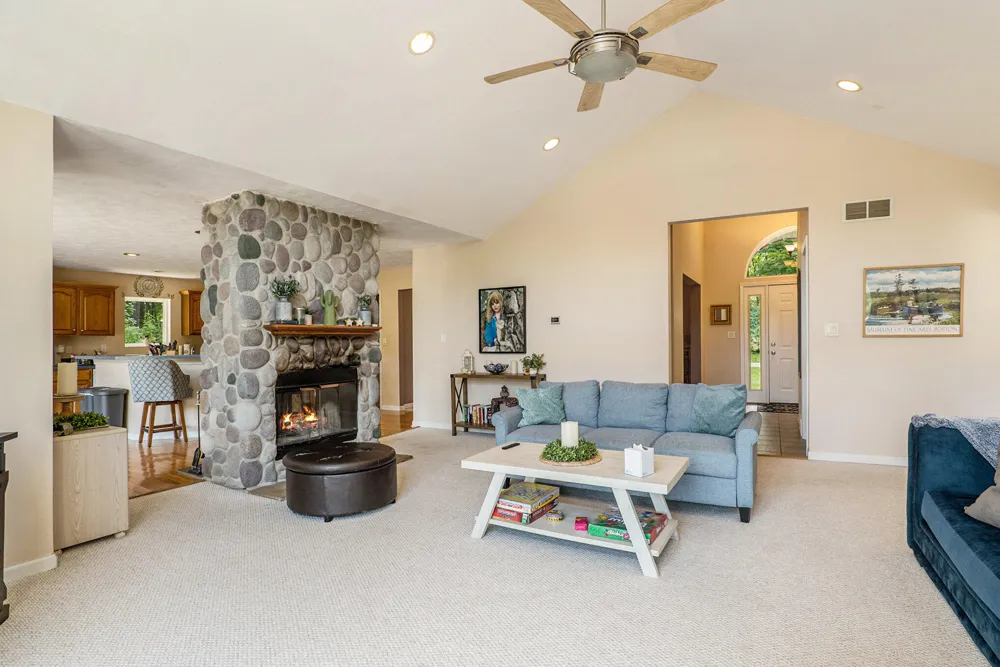 7805 Cougar Drive Prairieville Township, MI 49046
