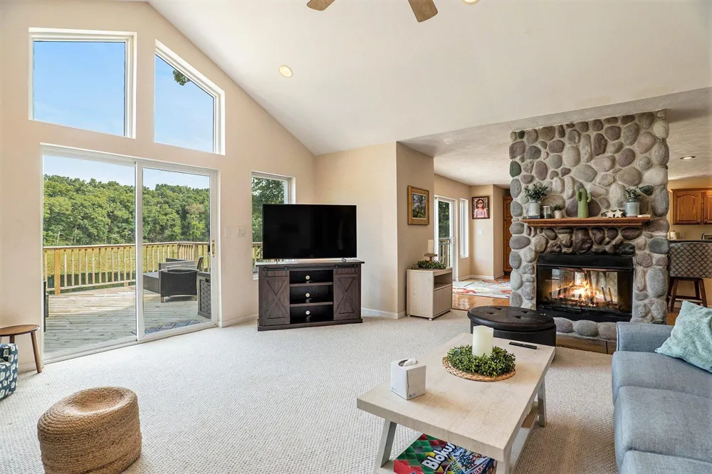 7805 Cougar Drive Prairieville Township, MI 49046