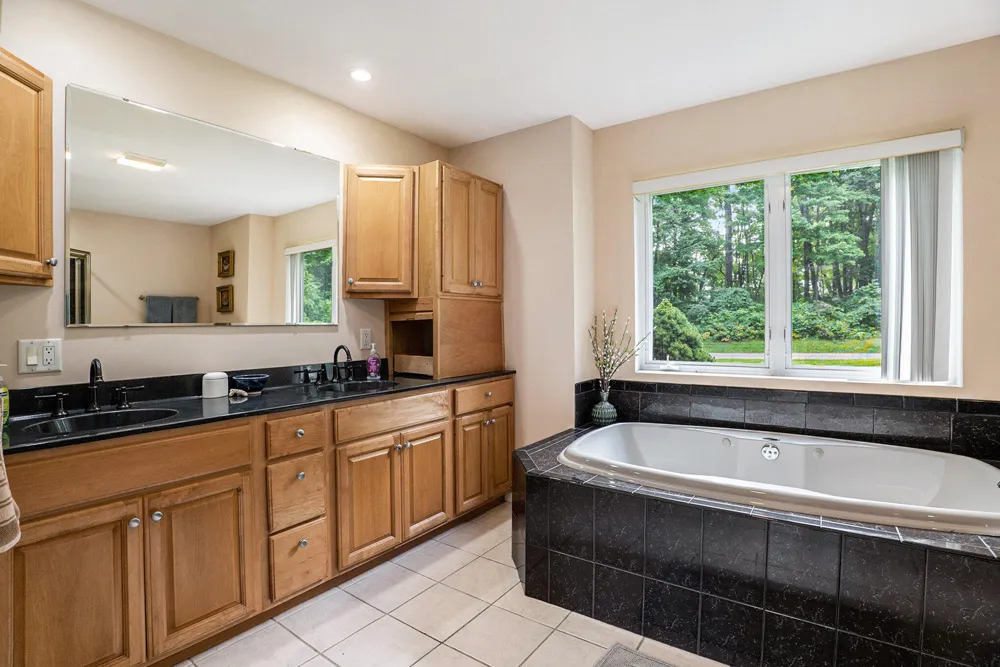 7805 Cougar Drive Prairieville Township, MI 49046