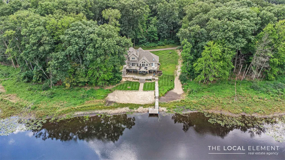 7805 Cougar Drive Prairieville Township, MI 49046