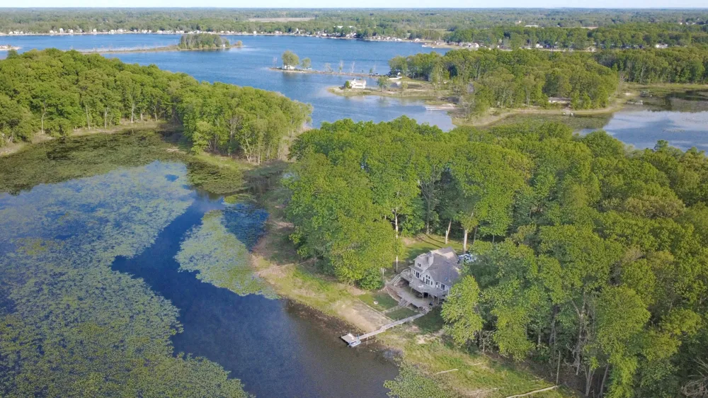 7805 Cougar Drive Prairieville Township, MI 49046