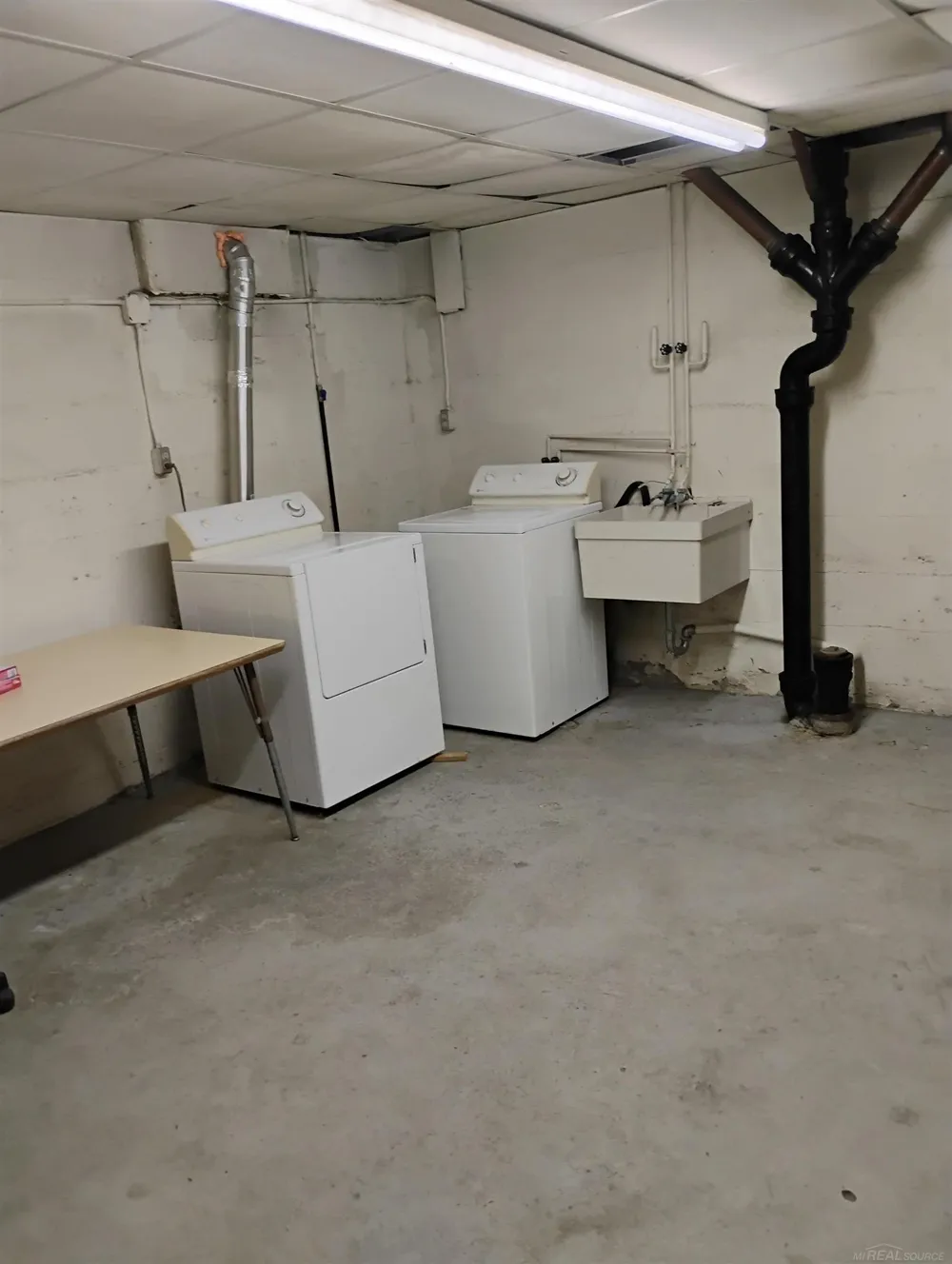 1106 State Street Bay City City, MI 48706