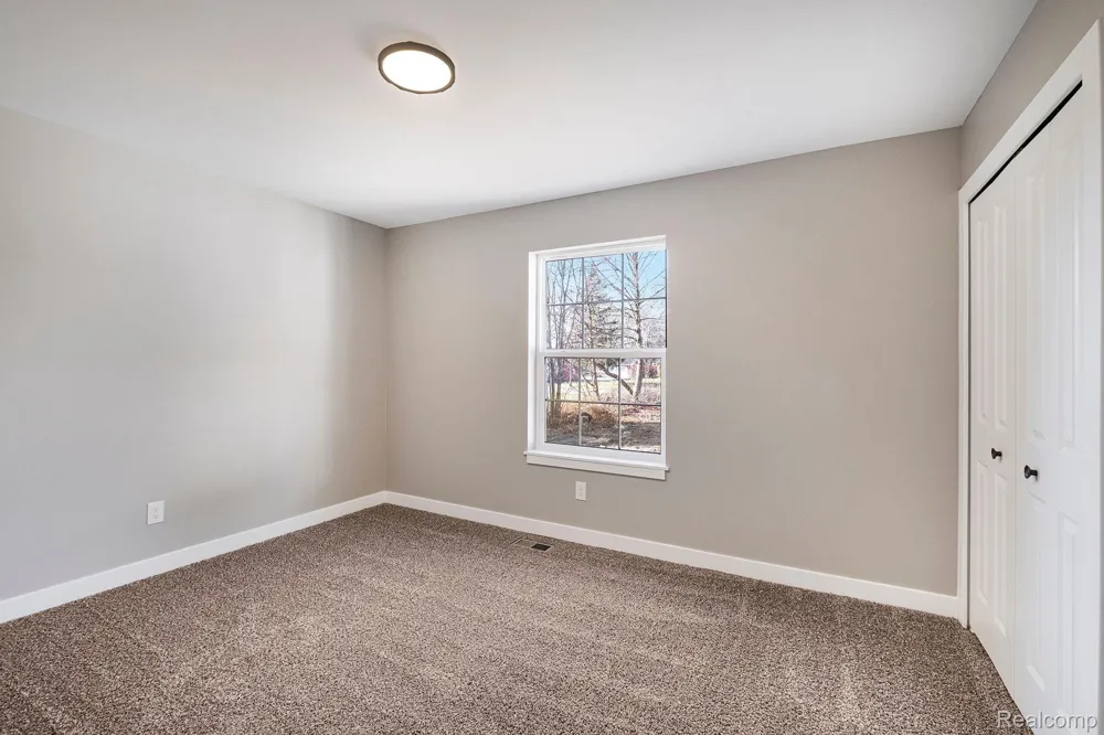2417 EUGENE STREET Burton City, MI 48519