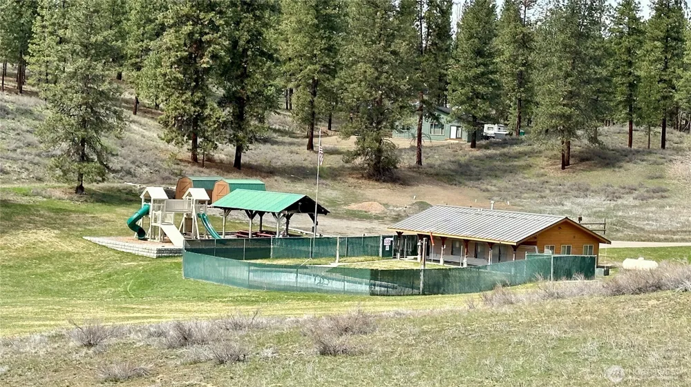 98 Larkspur Drive Winthrop, WA 98862
