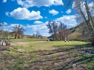 13761 Asotin Creek Road Asotin, WA 99402