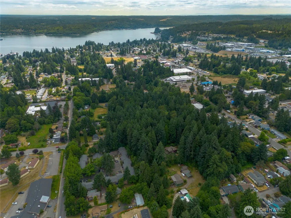 1 XXXX 1ST STREET Bremerton, WA 98312