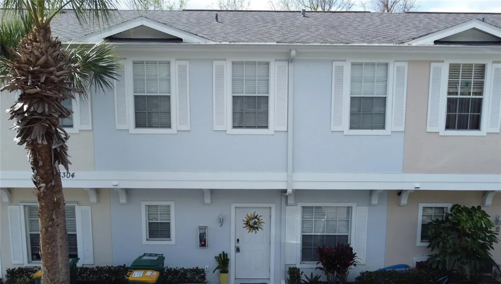 3304 LISA LANE #102 Naples, FL 34109