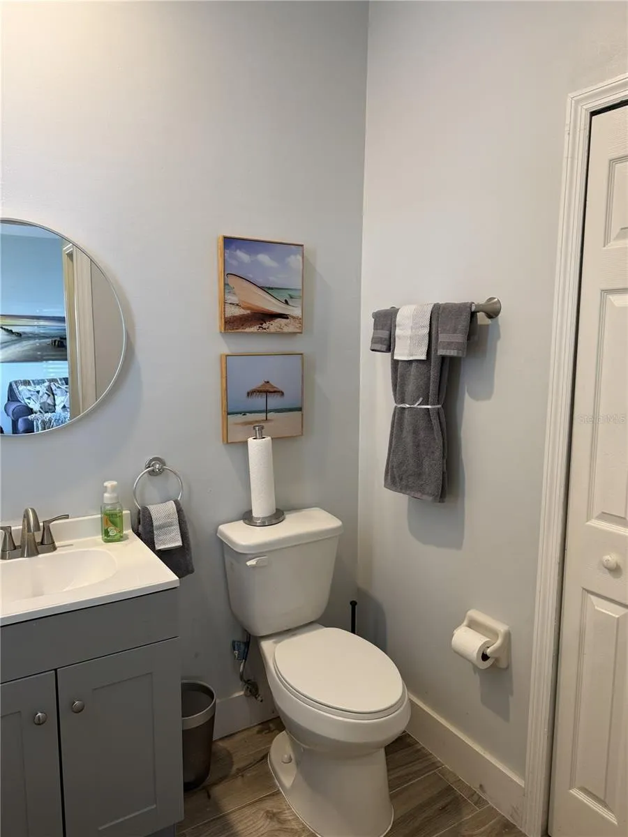 3304 LISA LANE #102 Naples, FL 34109