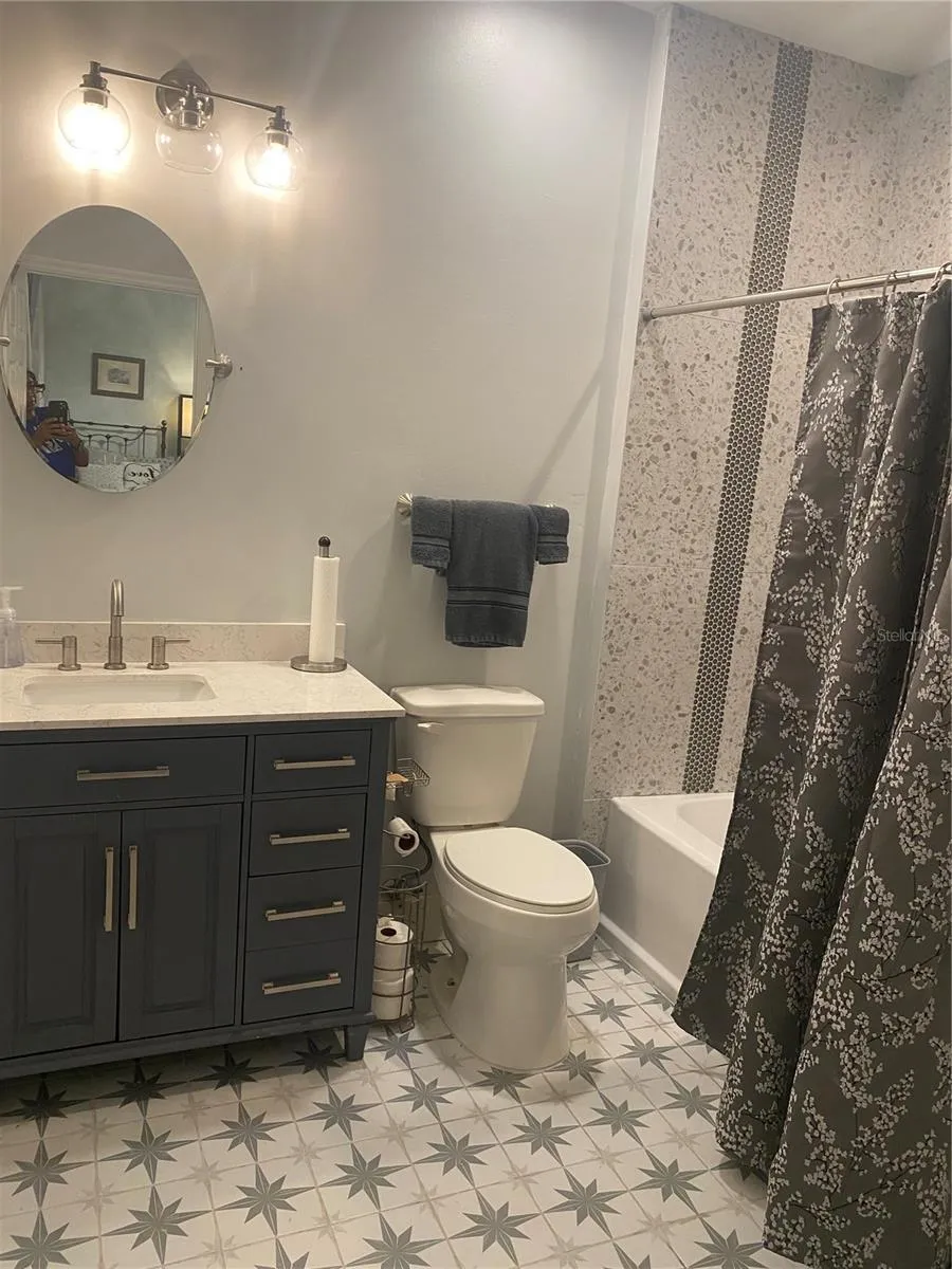 3304 LISA LANE #102 Naples, FL 34109