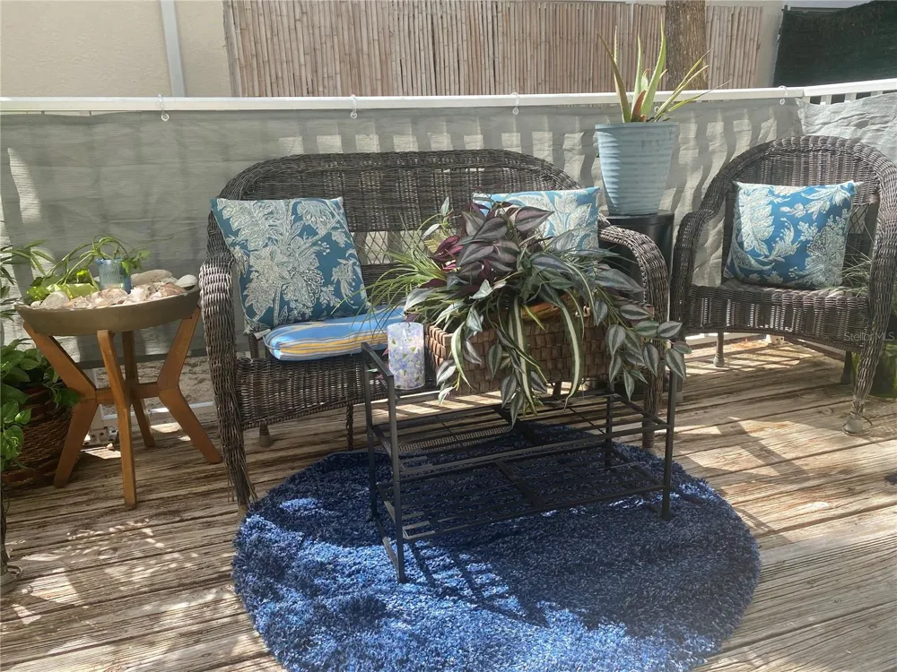 3304 LISA LANE #102 Naples, FL 34109
